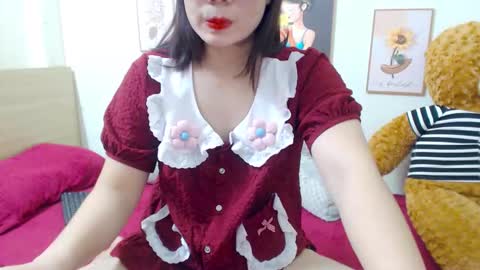 Snapshot of ly_ly2005 chatting on October 22, 12:40 pm im mai online show from October 22, 12:40 pm
