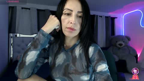 Lyann  online show from January 24, 12:52 am