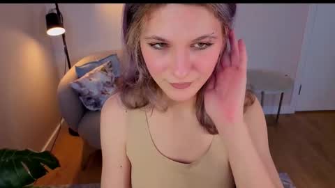 lychee__chan online show from March 25, 1:29 pm