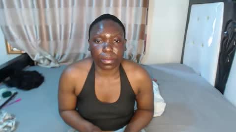 Snapshot of lyiajee chatting on October 19, 9:14 am lyiajee online show from October 19, 9:14 am