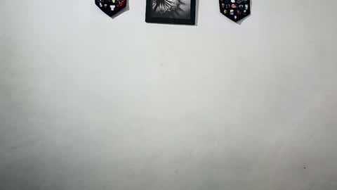 Snapshot of lyla205 chatting on December 16, 5:17 am lyla online show from December 16, 5:17 am