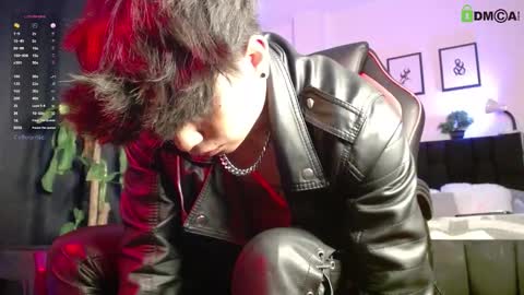 Lyle Bennett Freelance Model online show from February 16, 1:53 pm