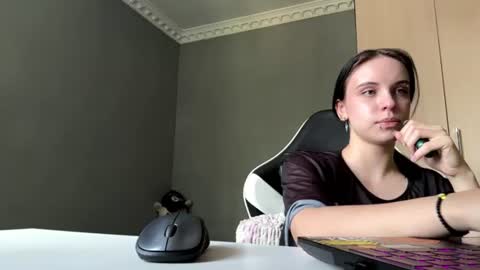 Eva online show from July 11, 9:23 am