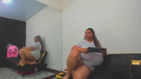 Lynn jonnes online show from March 18, 5:02 am