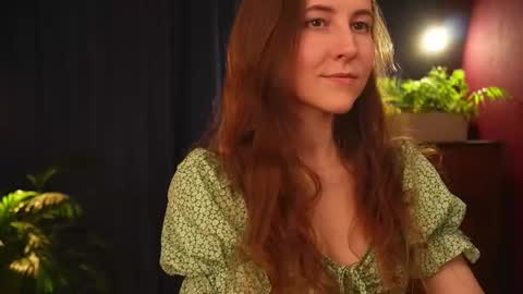 Lynn online show from October 28, 7:31 am