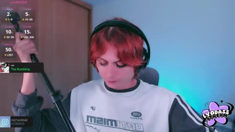 Lyodass online show from January 30, 3:00 am