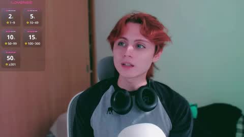 Lyodass online show from March 8, 8:25 pm