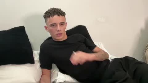  NEW   Leo  lz britboy online show from March 28, 3:13 pm