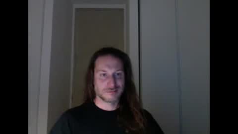 Snapshot of m4rduk81 chatting on October 23, 3:52 am m4rduk online show from October 23, 3:52 am