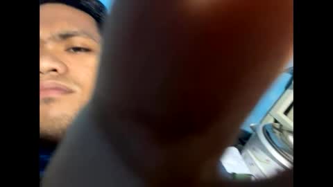 Louie online show from February 5, 7:18 am