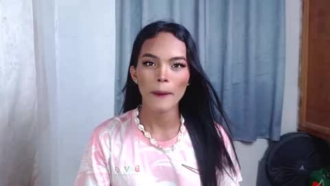 Divina online show from May 10, 9:26 am