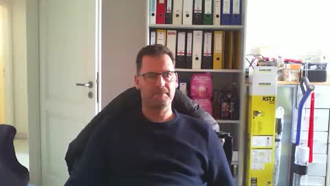 macfly67 online show from March 23, 12:54 pm