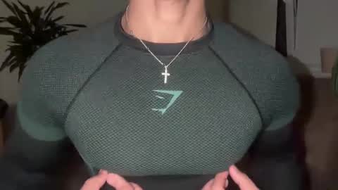 machine_15_ online show from April 5, 11:24 pm