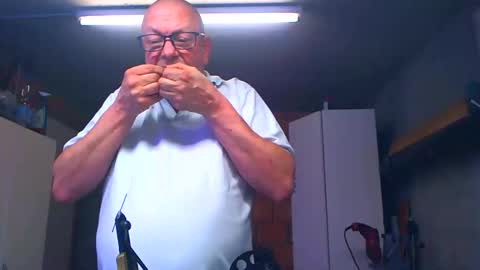 Andy online show from April 19, 6:10 pm