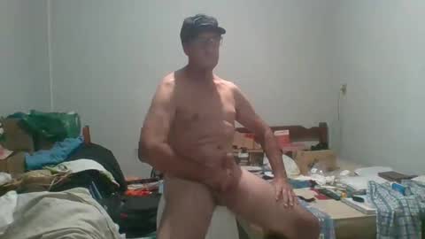 MACHOLIVRE online show from March 1, 10:34 am