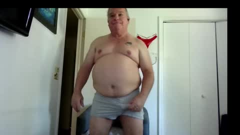 mackdocc001 online show from October 23, 5:03 pm