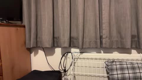 Ivor online show from November 28, 8:27 pm