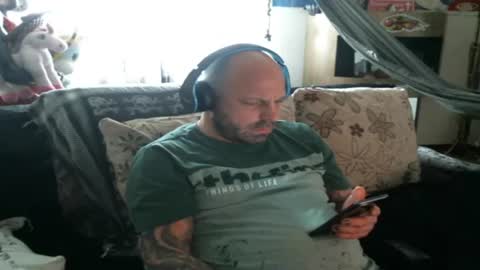 Manuel online show from March 11, 7:46 am