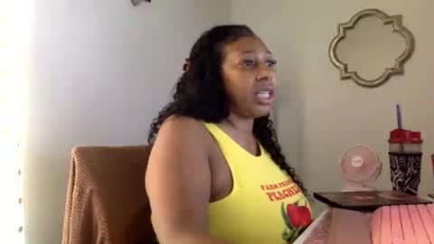madam_glam online show from July 24, 6:38 pm