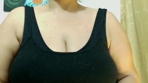 madame_desire_ online show from March 18, 2:17 am