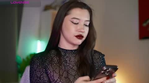 Maddi online show from May 28, 2:09 am