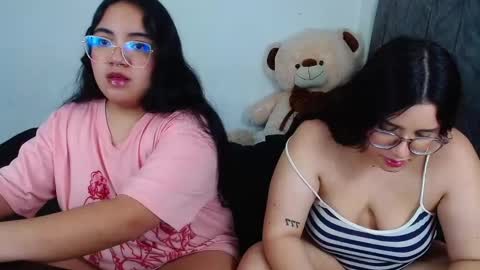 Maddie and Chelsea online show from January 6, 2:58 am