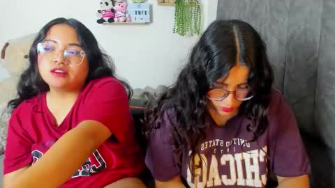 Maddie and Chelsea online show from October 10, 10:54 am