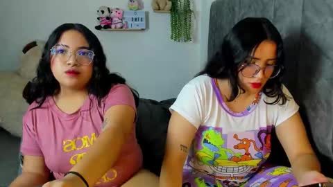 Maddie and Chelsea online show from September 23, 9:14 am