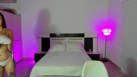 Maddie  online show from February 24, 12:20 am