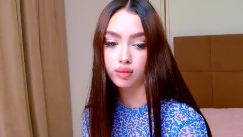 Madelaine online show from May 25, 9:21 pm