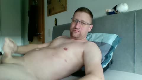 Snapshot of maddin8891 chatting on February 1, 12:26 pm Maddin online show from February 1, 12:26 pm