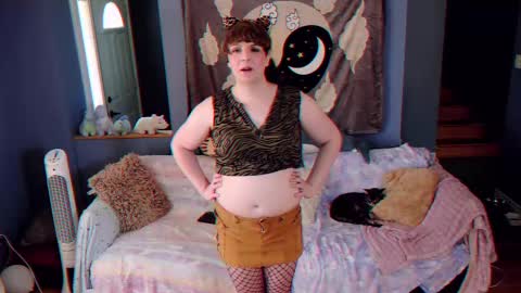 Snapshot of maddy_cat chatting on September 10, 4:30 pm Maddy Cat online show from September 10, 4:30 pm