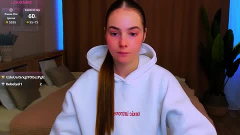 maddy_gate online show from March 5, 8:56 am