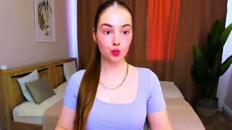 maddy_gate online show from April 19, 4:52 pm