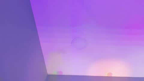 Maddy  online show from April 22, 12:01 pm