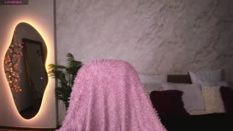 maddyfever online show from July 5, 5:03 am