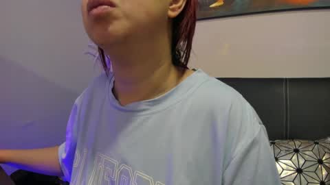 Madelaine  online show from April 18, 11:01 am