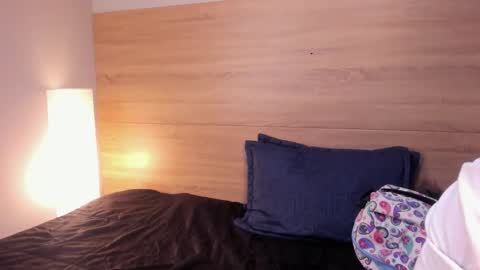 Madelaine  online show from February 21, 10:18 am