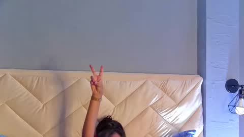 madeleinxxx_ online show from November 23, 5:49 am