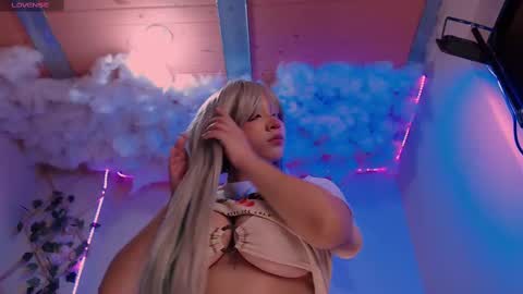 Madeline  online show from October 25, 4:13 am