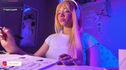 Madeline  online show from February 14, 5:51 am