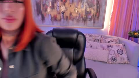 Snapshot of madelinefox_ chatting on February 13, 7:45 am Madeline online show from February 13, 7:45 am