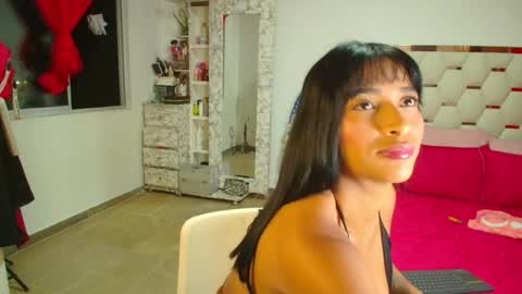 madelyn roses online show from November 7, 11:51 pm