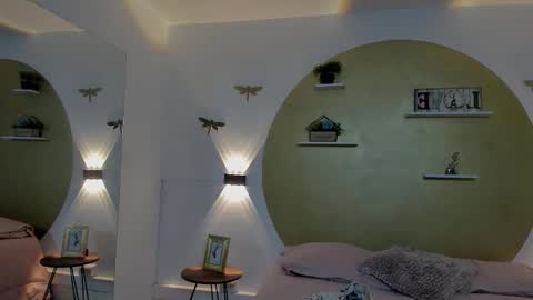 MADISON  online show from November 13, 11:46 am