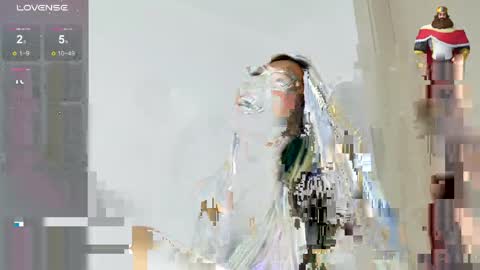 Madison  online show from April 17, 9:50 pm