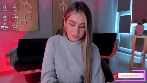 Maddi Collins online show from February 19, 1:21 pm