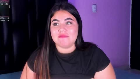 madissonlee__ online show from October 19, 12:04 am