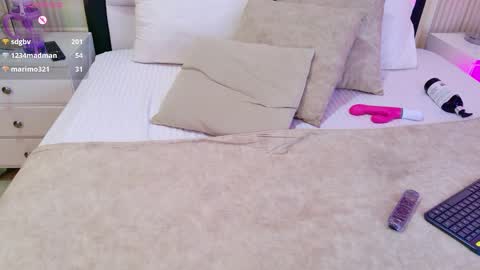 MadissonPayton online show from May 14, 10:41 pm