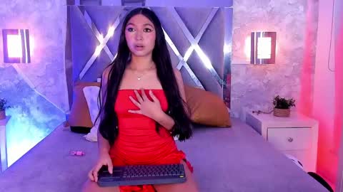 Mady Roa online show from May 27, 3:25 am