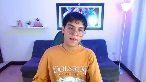 Maik online show from May 4, 8:59 pm